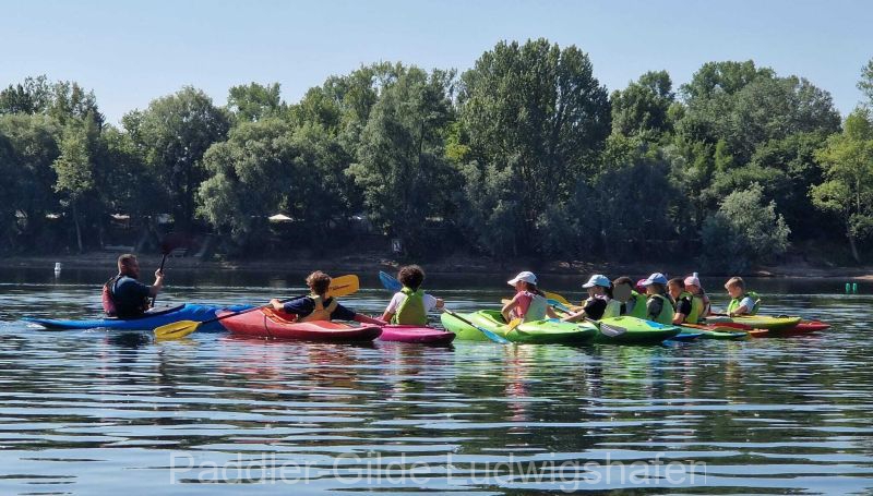 b_800_600_0_0_0_images_bilder_beitraege_Sj_22_23_Kanu_1